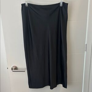 Elegant Black Women's Skirt